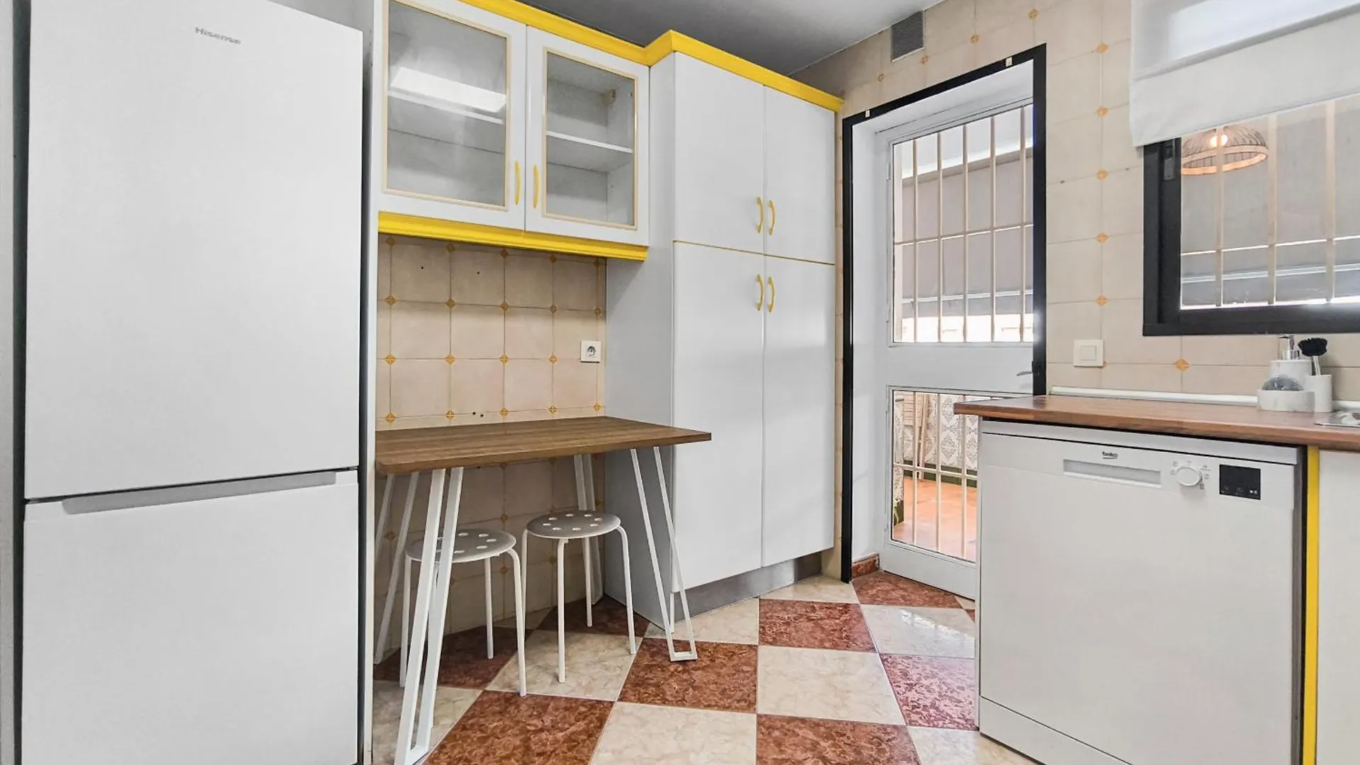 Apartamento Adelfas - Calle Asturias フエンヒロラ スペイン